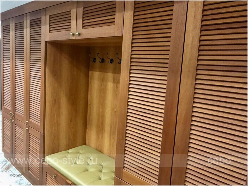 Хозяйственный шкаф на балкон