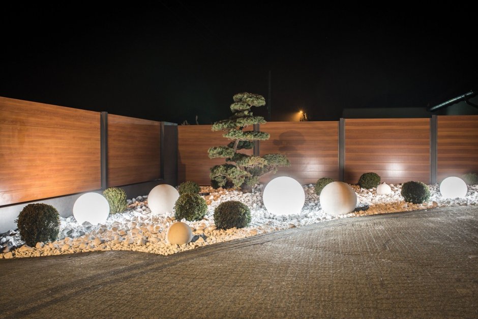 Освещение забора