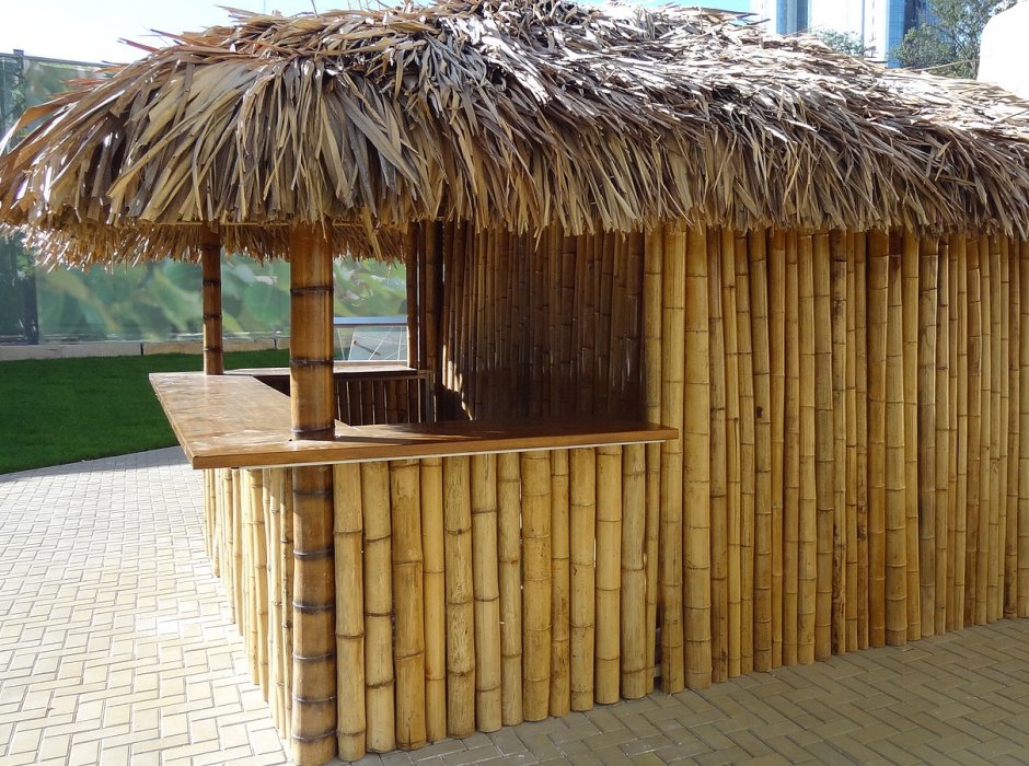 Навес из бамбука