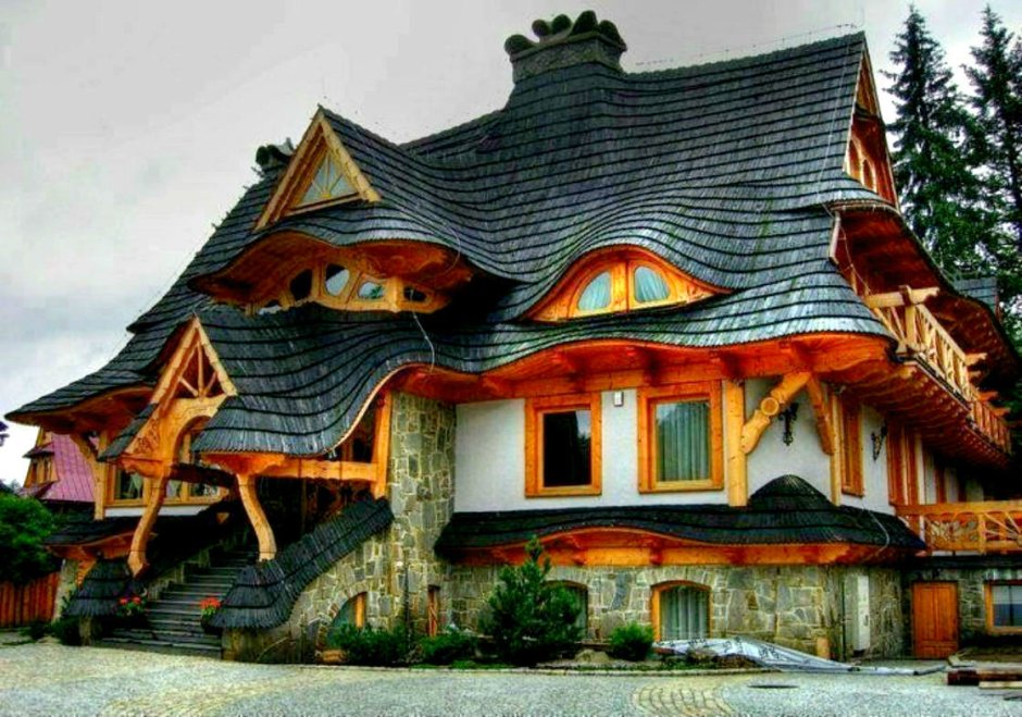 Красивые крыши домов