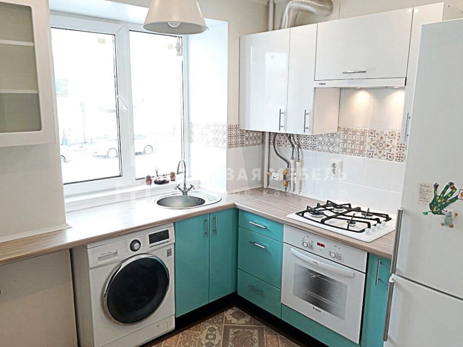 Очень маленькая кухня в хрущевке