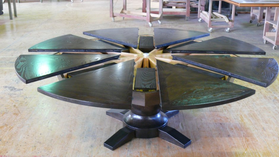 Круглый стол трансформер