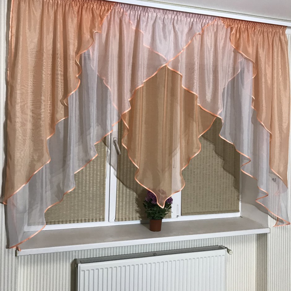 Шторы на кухню аркой