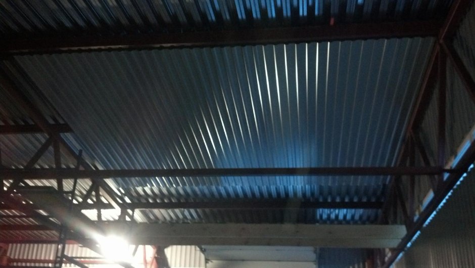 Профлист в интерьере