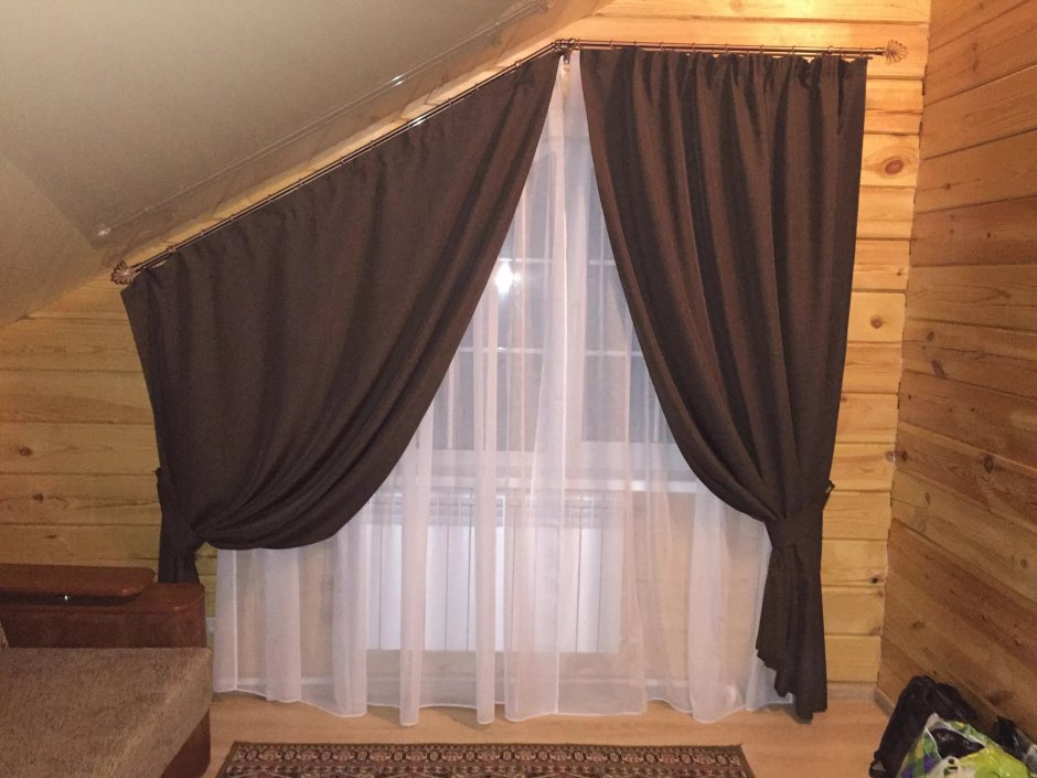 Шторы на мансардные окна