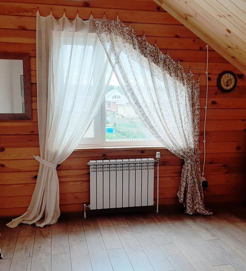 Шторы на скошенные окна