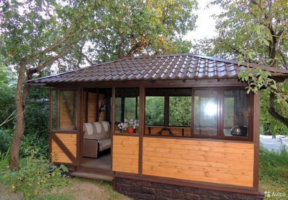 Беседка с летней кухней
