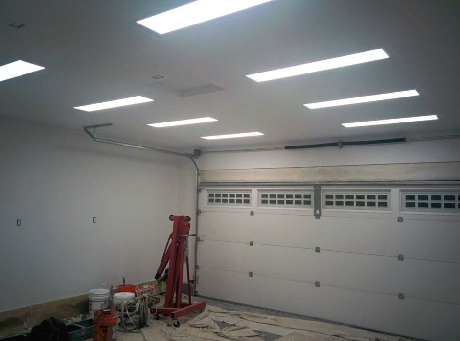Светильники для гаража
