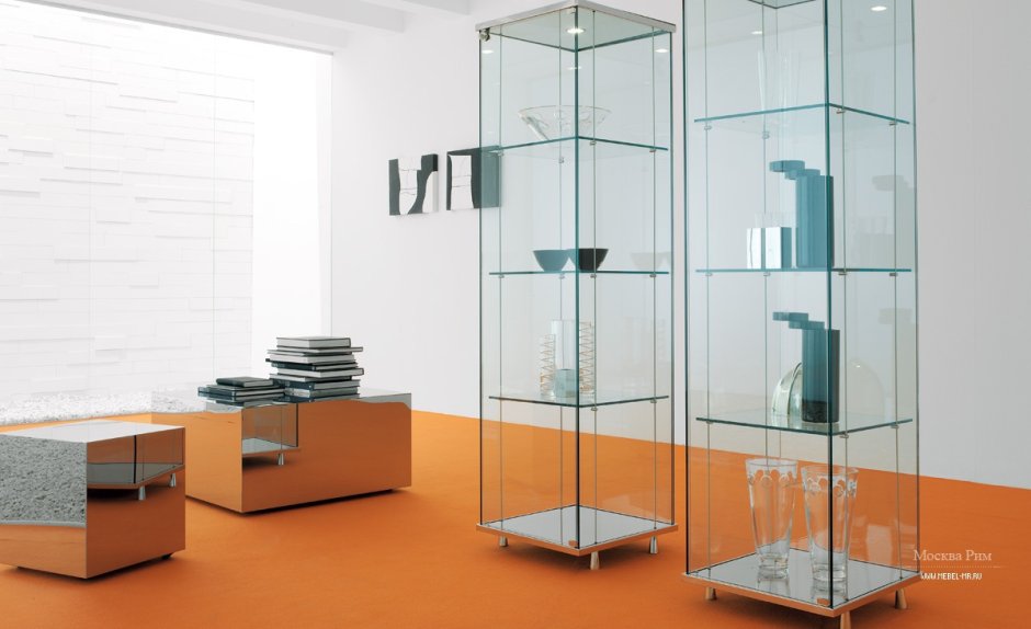 Витрина Cattelan Italia стеклянная