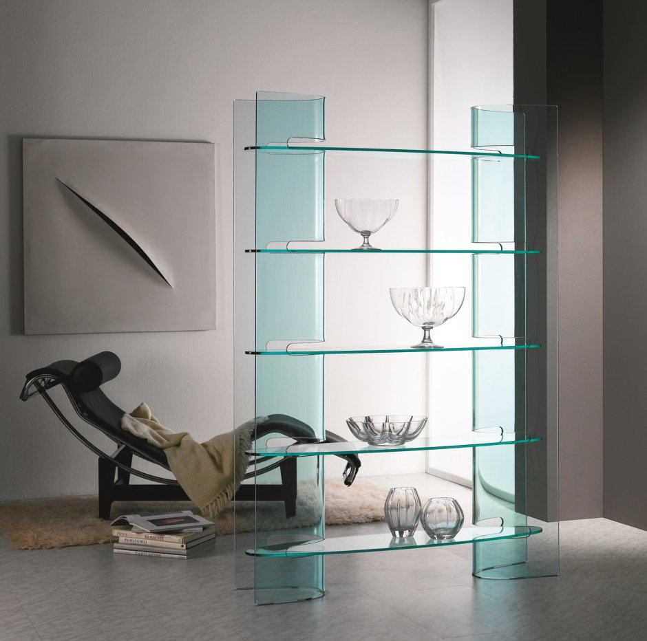Полки в гостиную из закаленного стекла