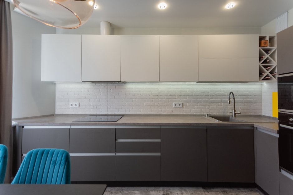 Угловая кухня белый глянец