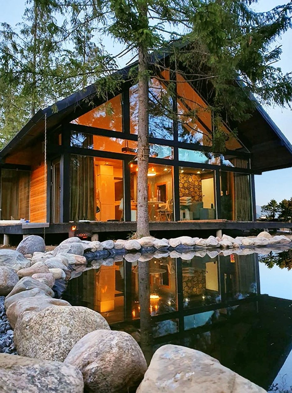 Отель на дереве в Швеции