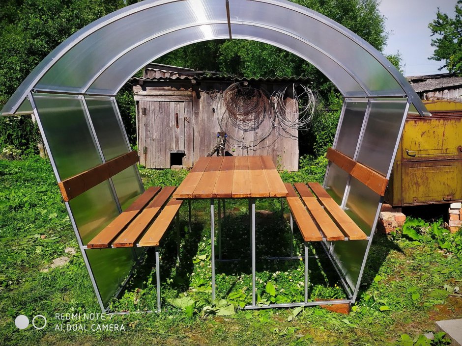 Беседка из теплицы