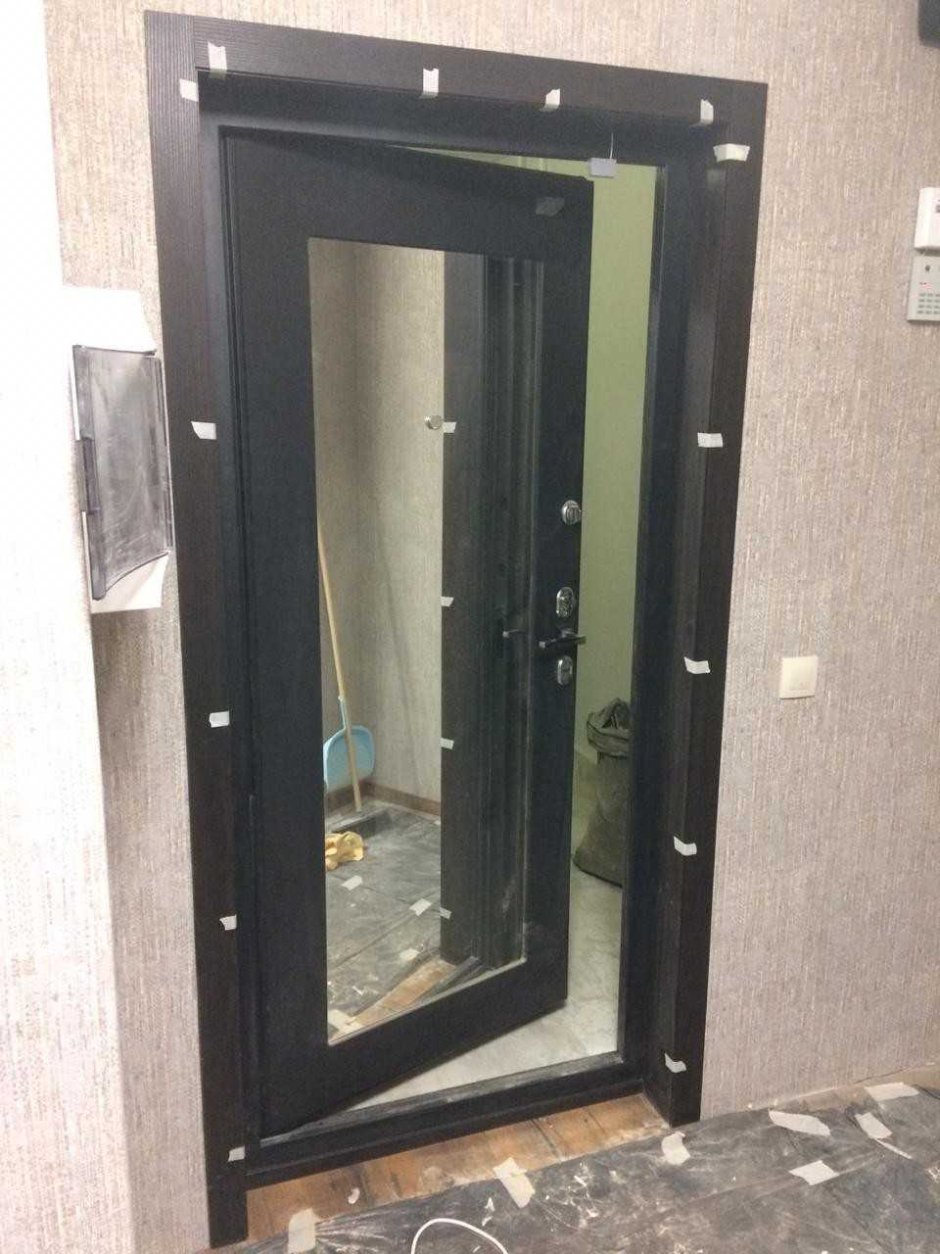 Откосы входной двери