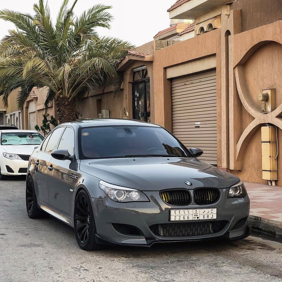 BMW 5 e60