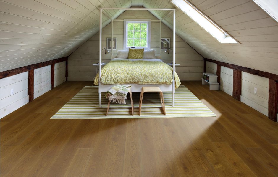 Отделка мансарды ламинатом