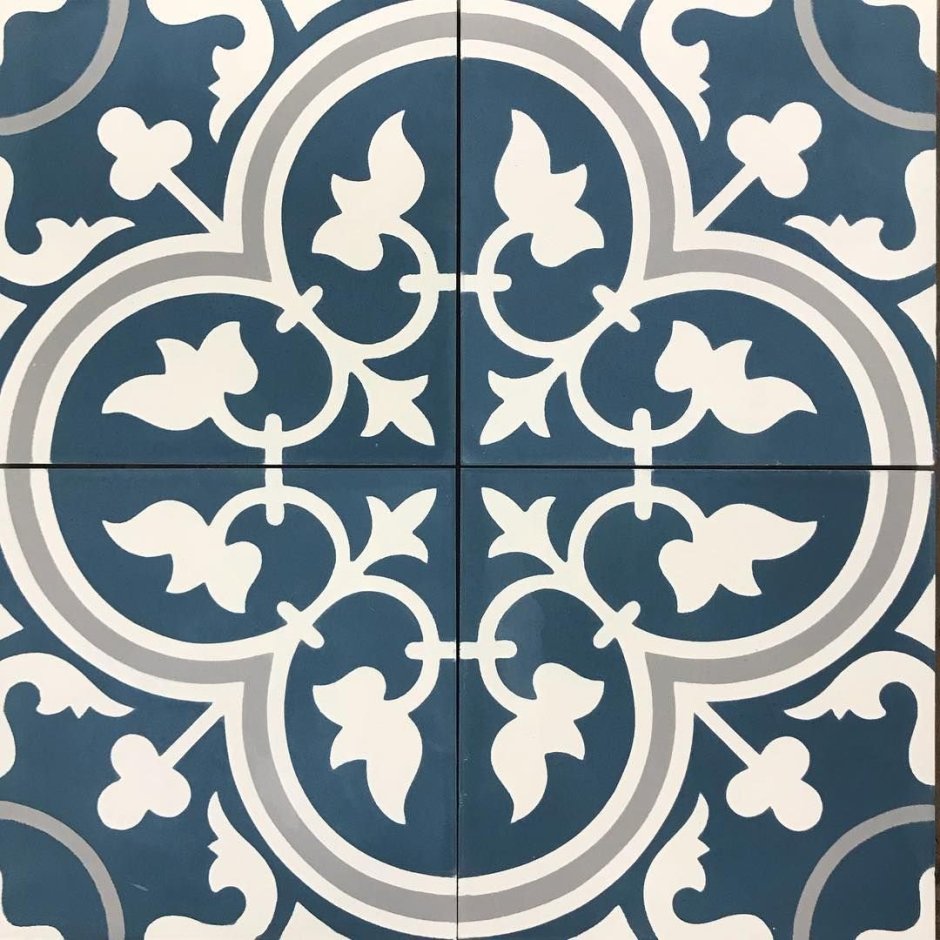 Плитка с орнаментом