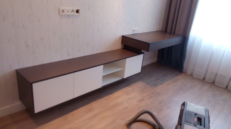 Гостиная с письменным столом