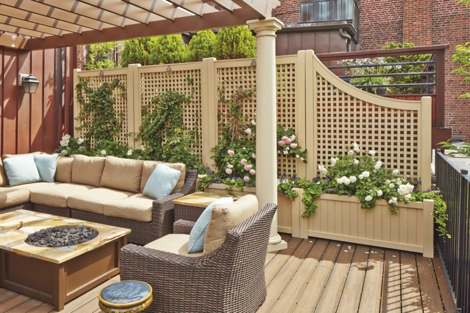 Декоративное ограждение патио