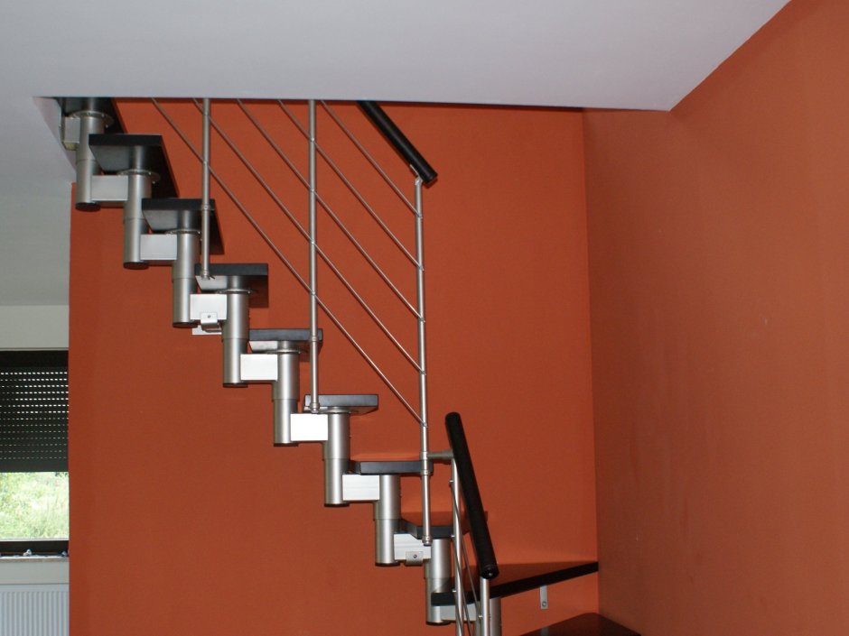 Модульная лестница Леруа Мерлен