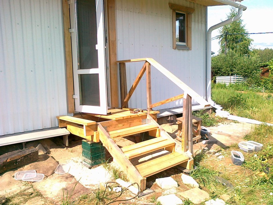 Крыльцо из дерева