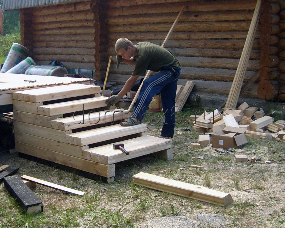 Каркас для ступеней крыльца из дерева