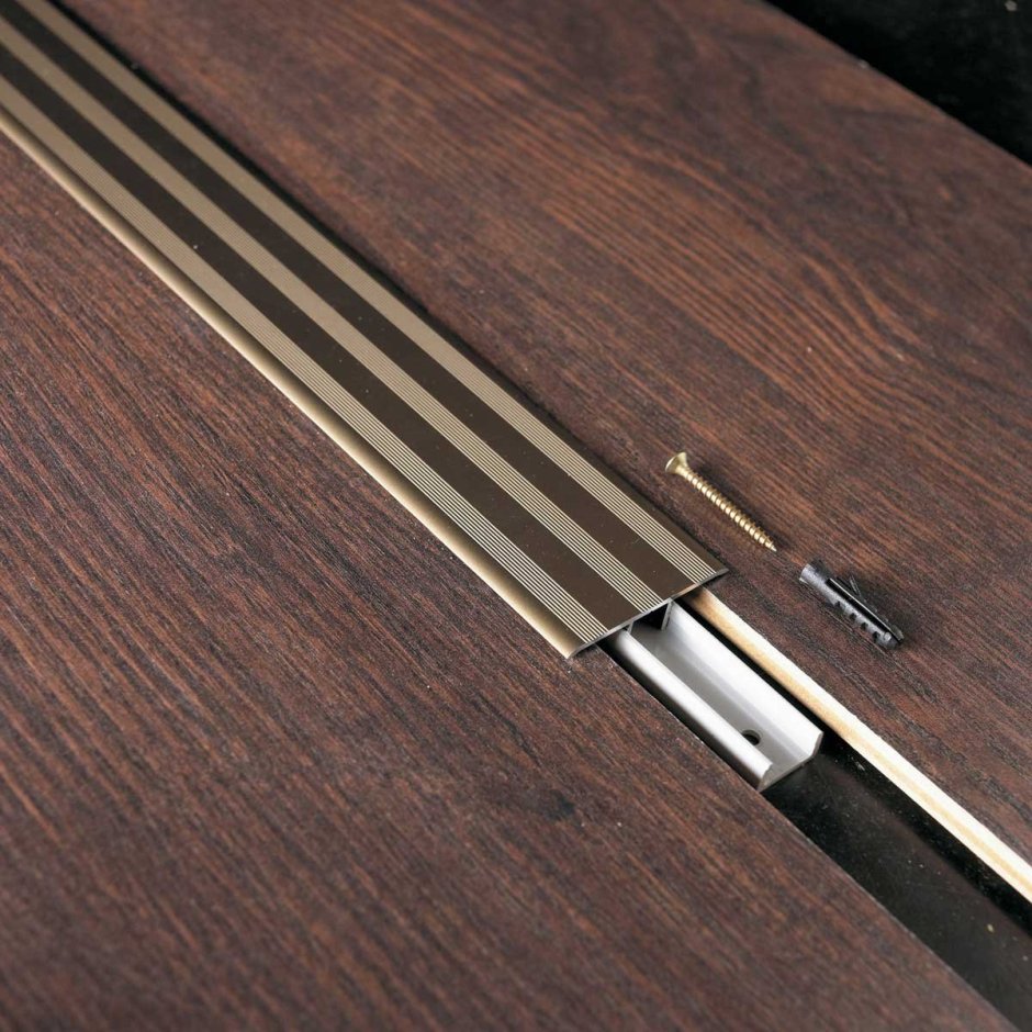 Алюминиевый окантовочный профиль с базой PROSCREW 33