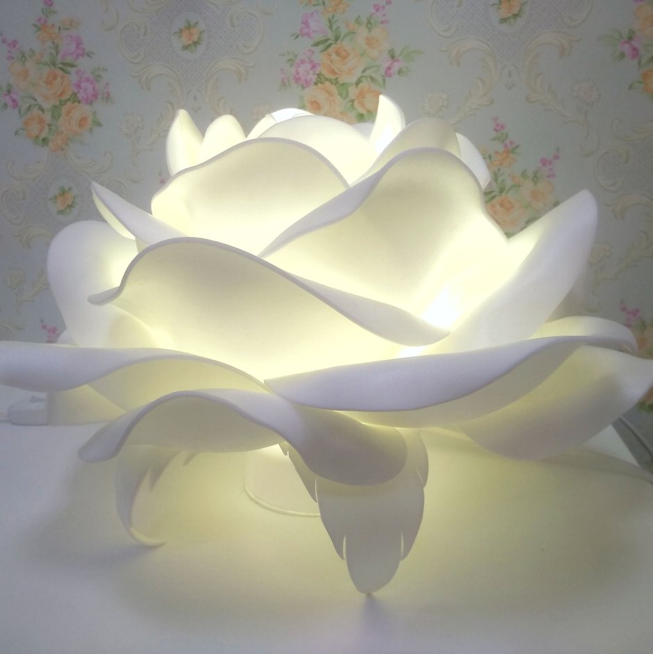Ночной светильник бра белые розы