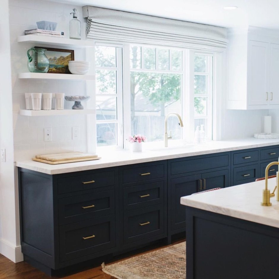 Кухня икеа раковина у окна