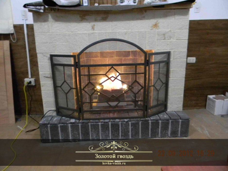 Решетка на камин кованая