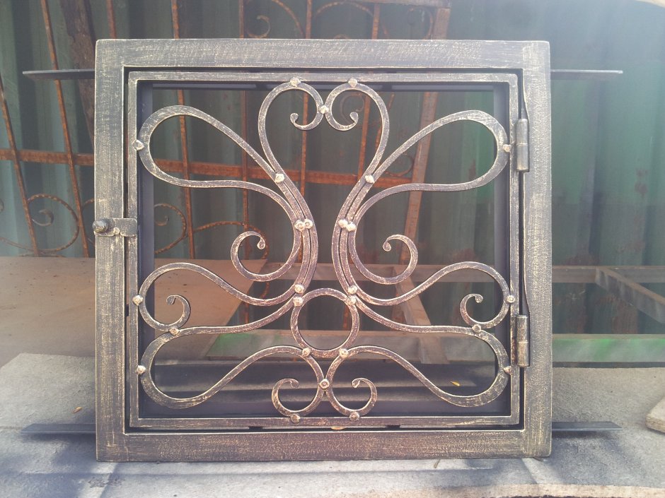 Решетка для камина декоративная