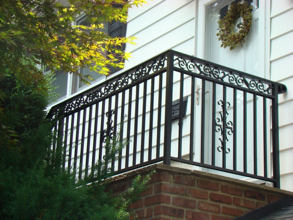 Ограждение балкона из поликарбоната