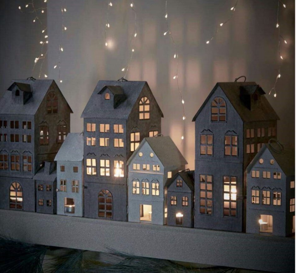 Фонарь домик