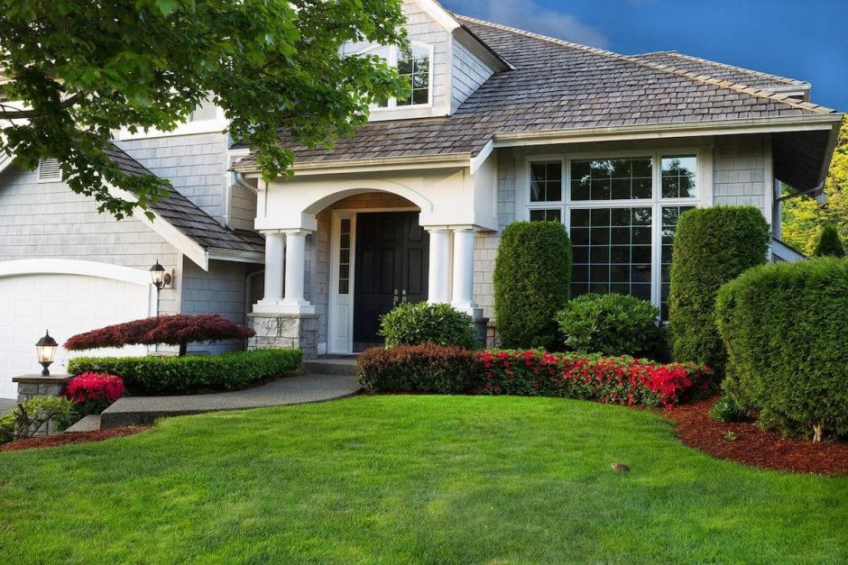 Палисадники клумбы лужайки