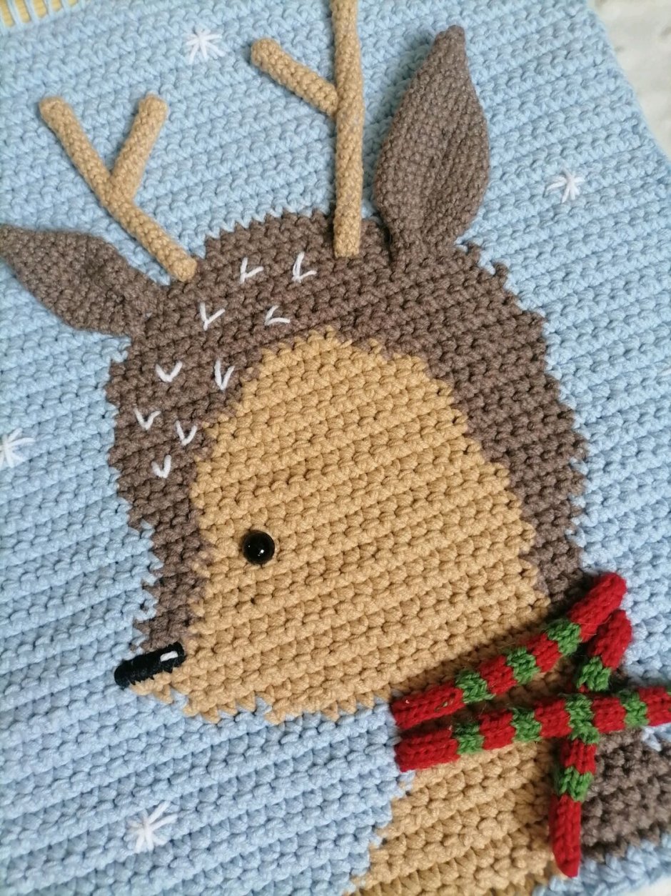 Вязанное панно для детской