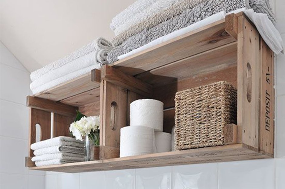 Деревянная полка для ванной