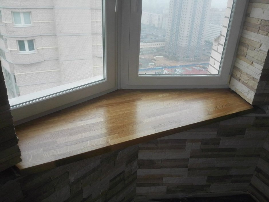 Белый подоконник из дерева