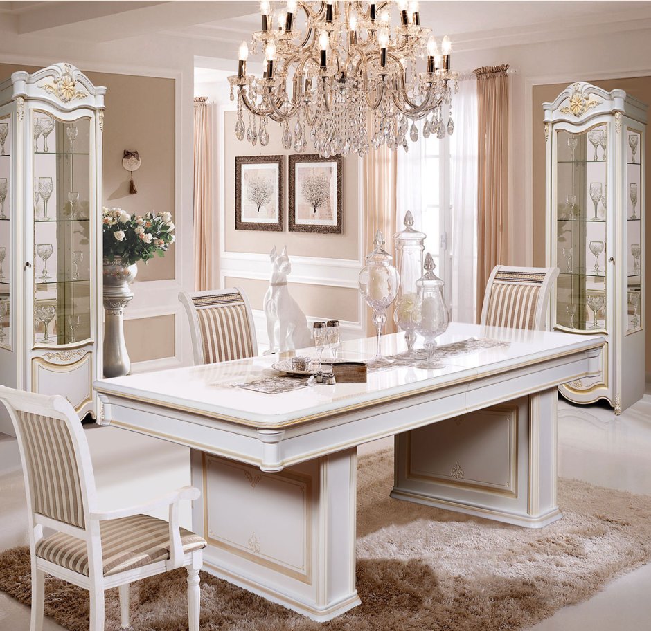 Джулия Форест деко