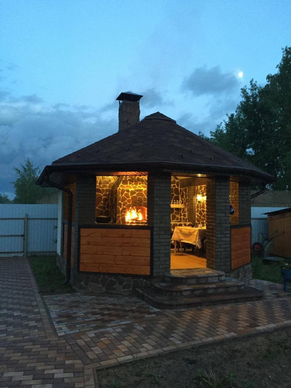 Беседки патио зона с мангалом и бассейном