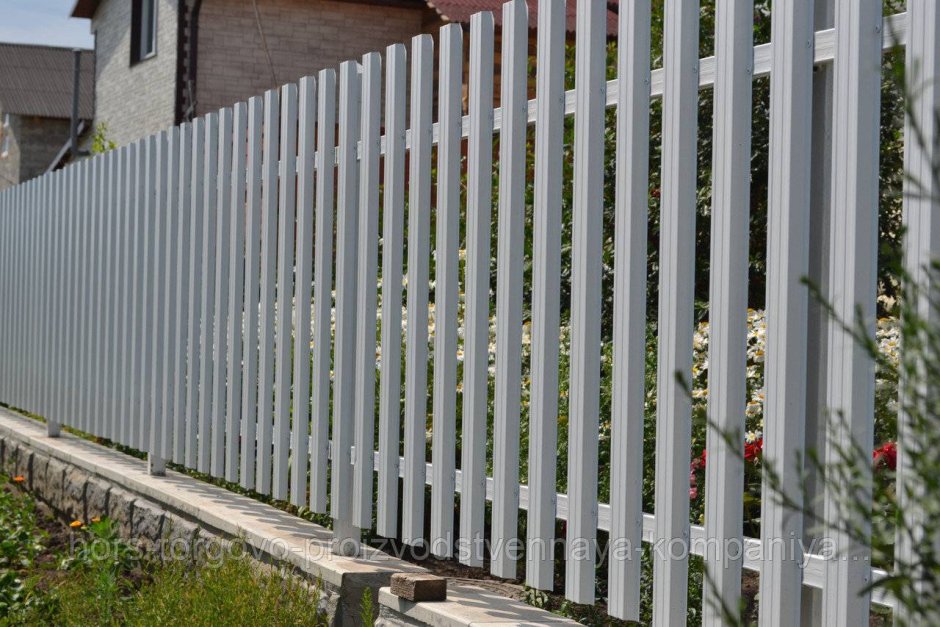 RAL 7004 штакетник