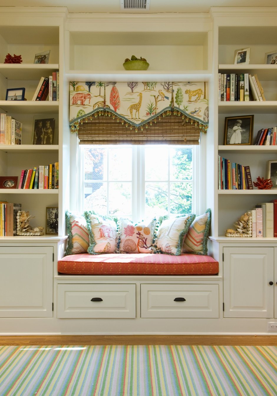 Организация пространства вокруг окна