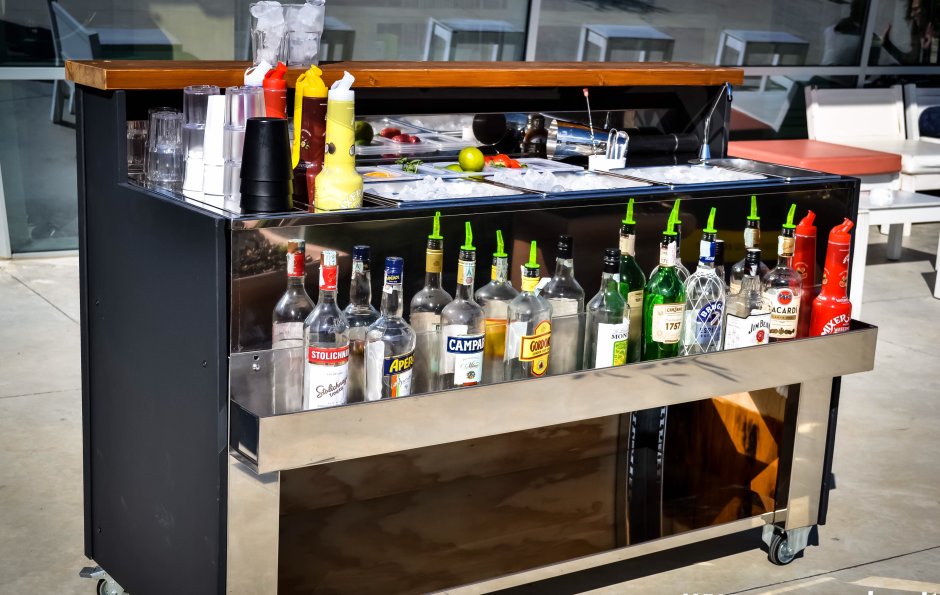 Переносная барная стойка