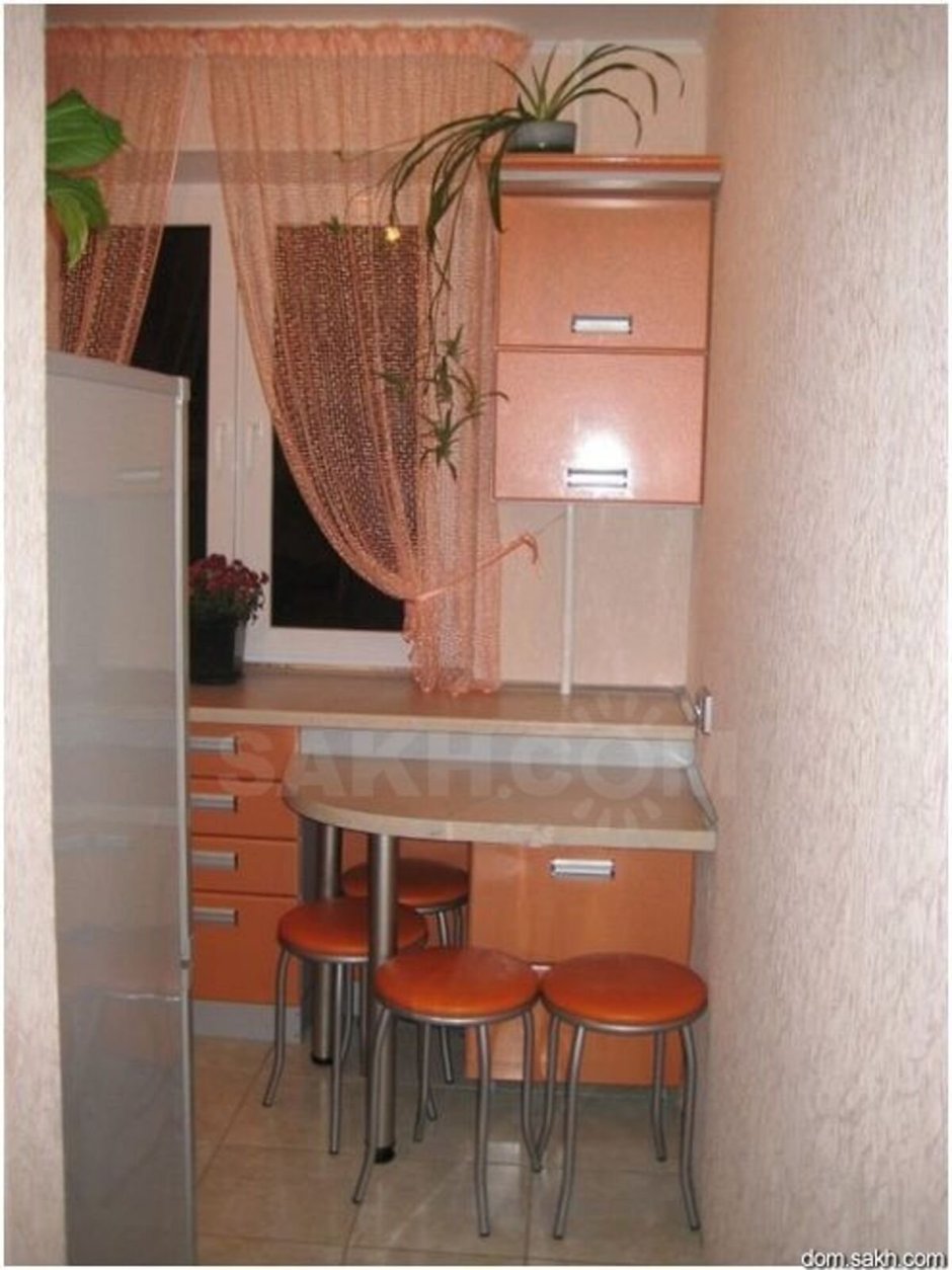 Стол для маленькой кухни в хрущевке