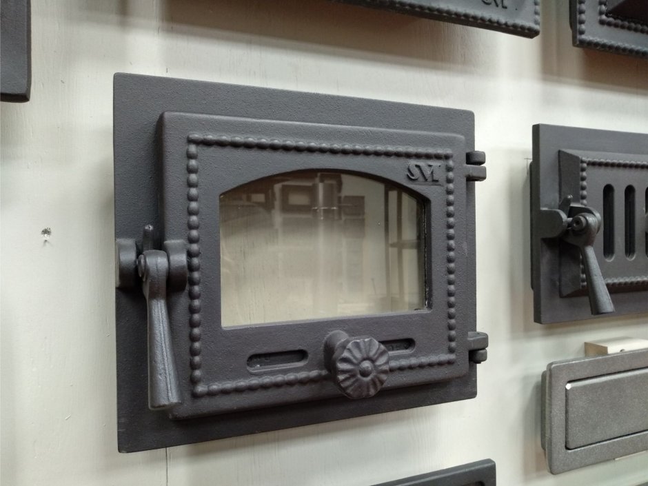 Крепление топочной дверцы на анкера