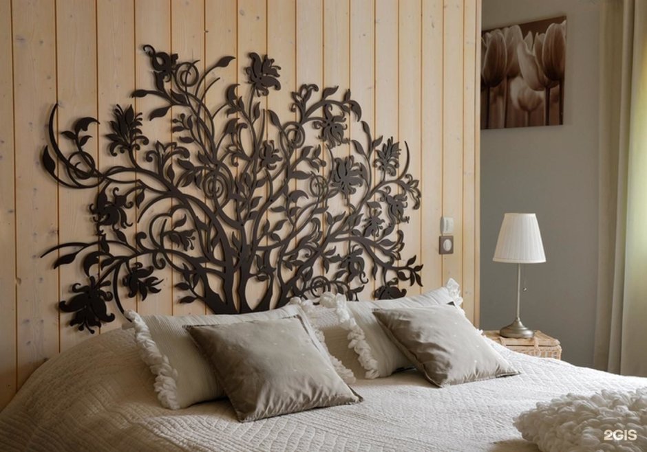 Деревянное панно на стену