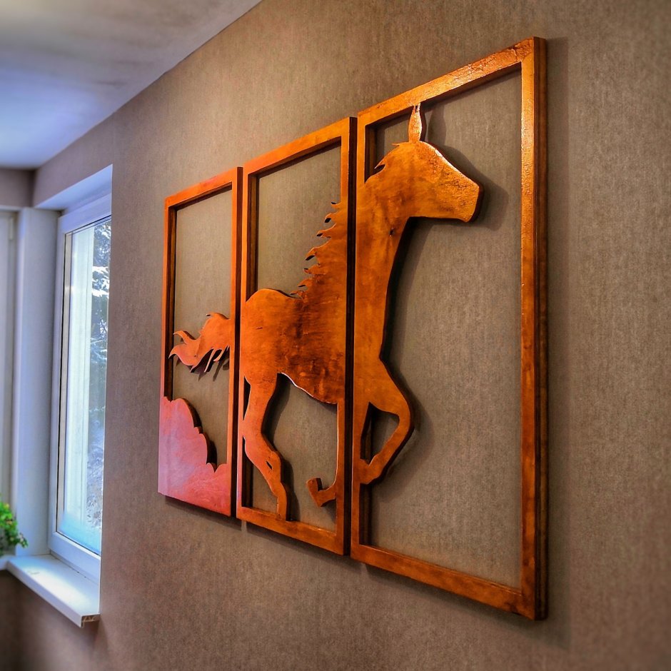 Панно из досок