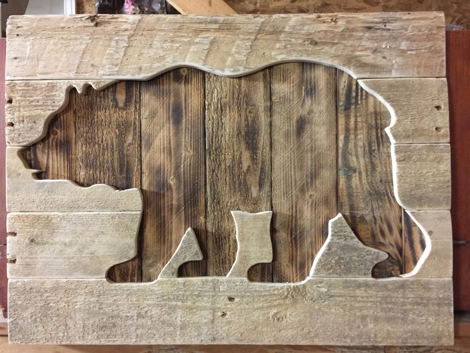 Вывеска из дерева