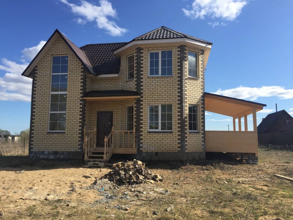 Современные дома в деревне