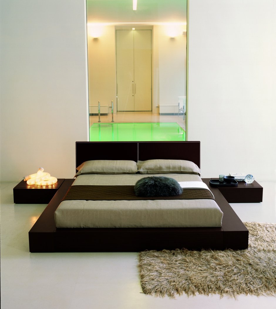 Кровать подиум двуспальная