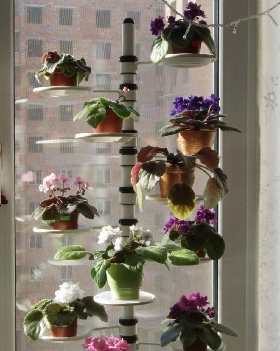 Стеллаж на подоконник